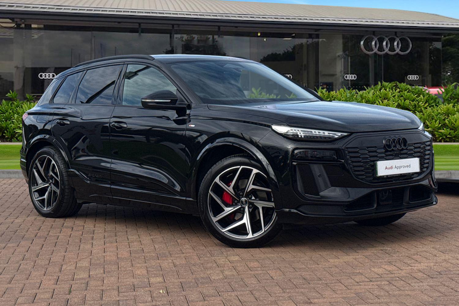 Main listing image - Audi Q6