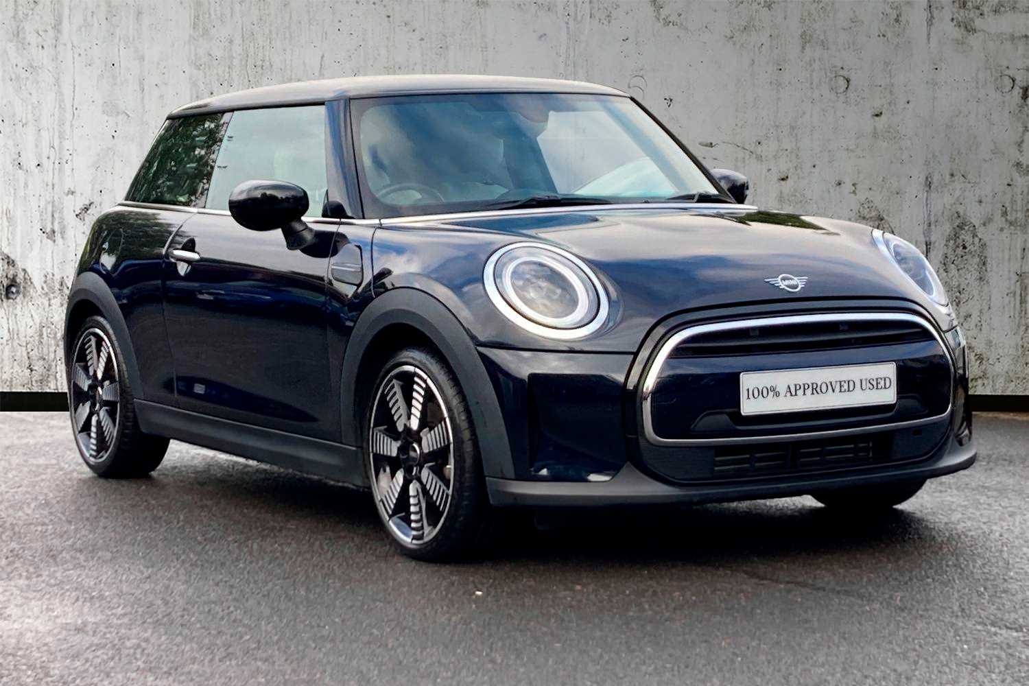 Main listing image - MINI Hatchback