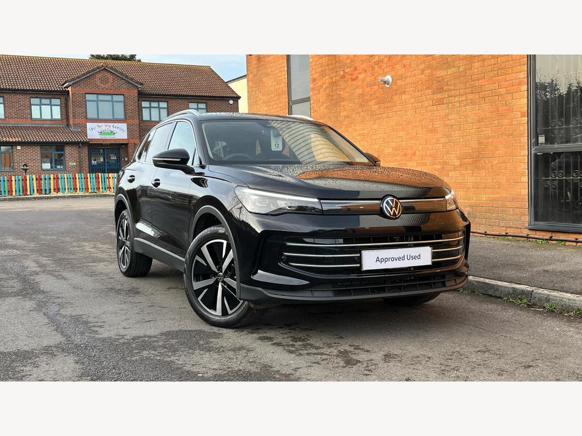 Main listing image - Volkswagen Tiguan