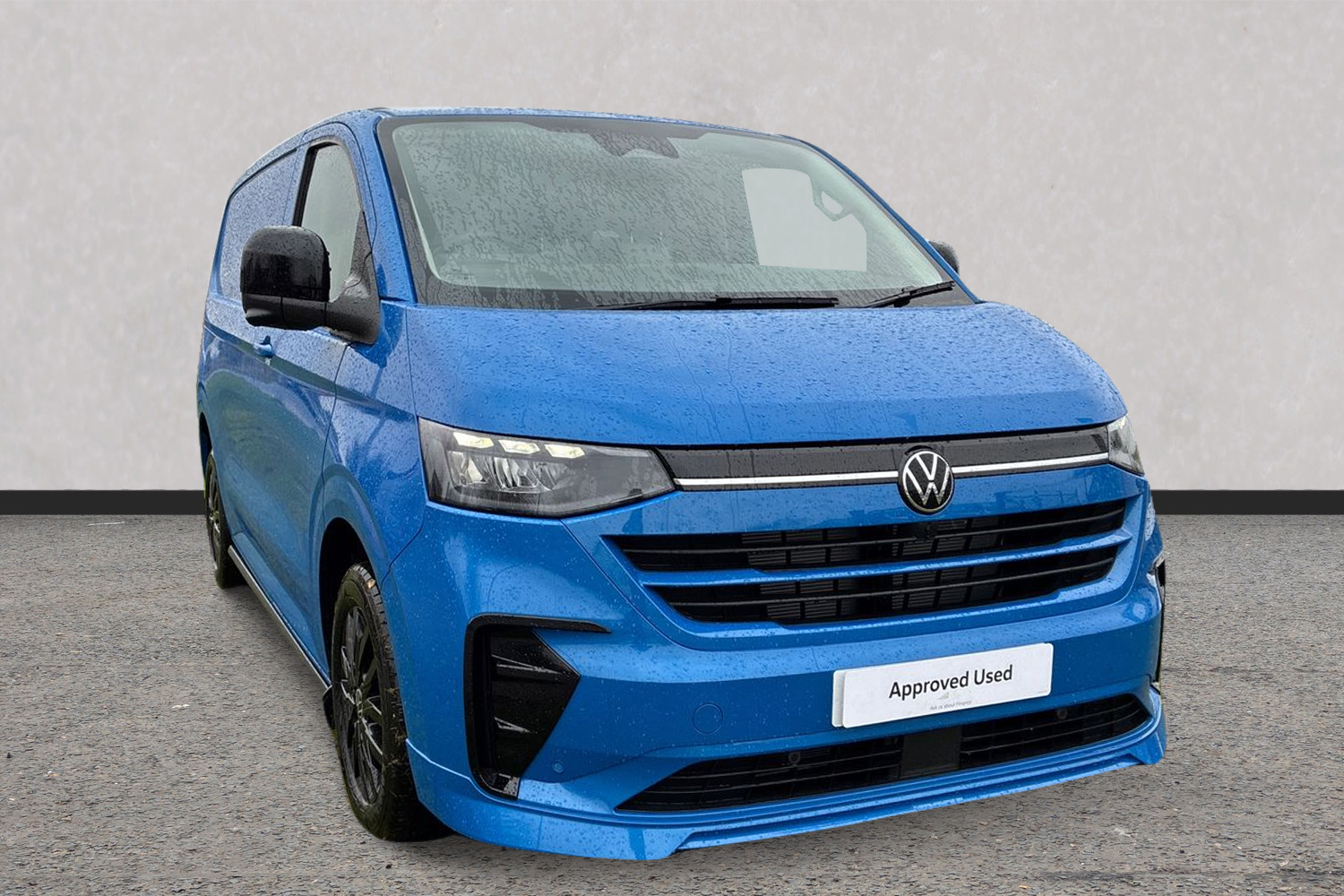 Main listing image - Volkswagen Transporter