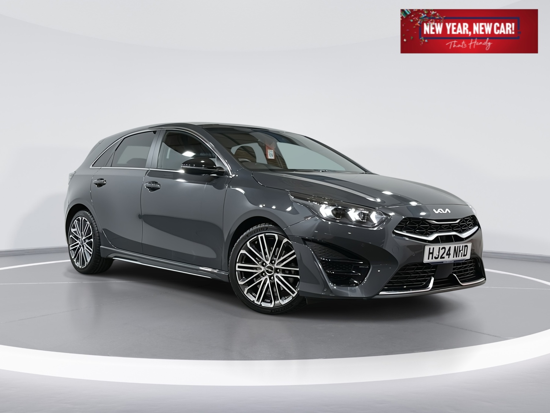 Main listing image - Kia Ceed