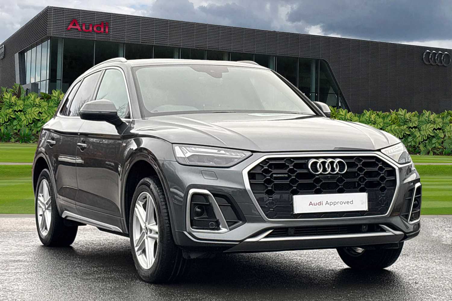 Main listing image - Audi Q5