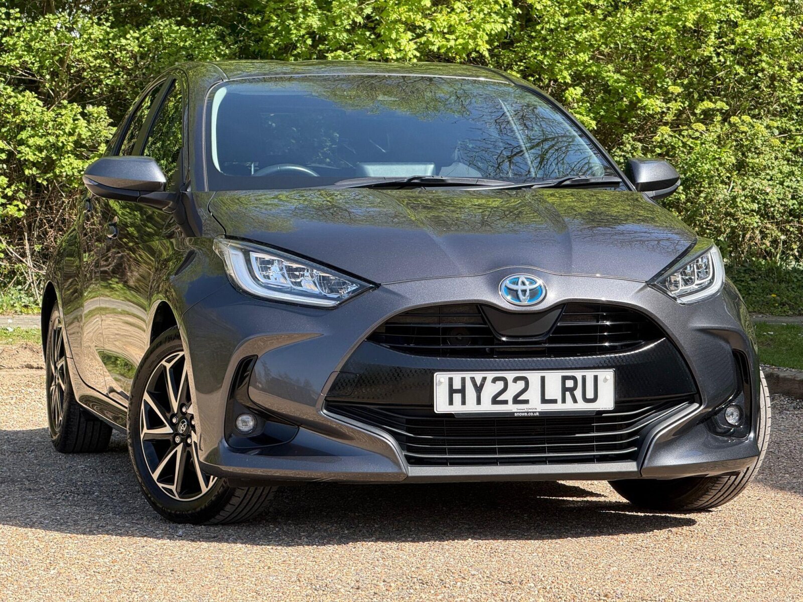 Main listing image - Toyota Yaris