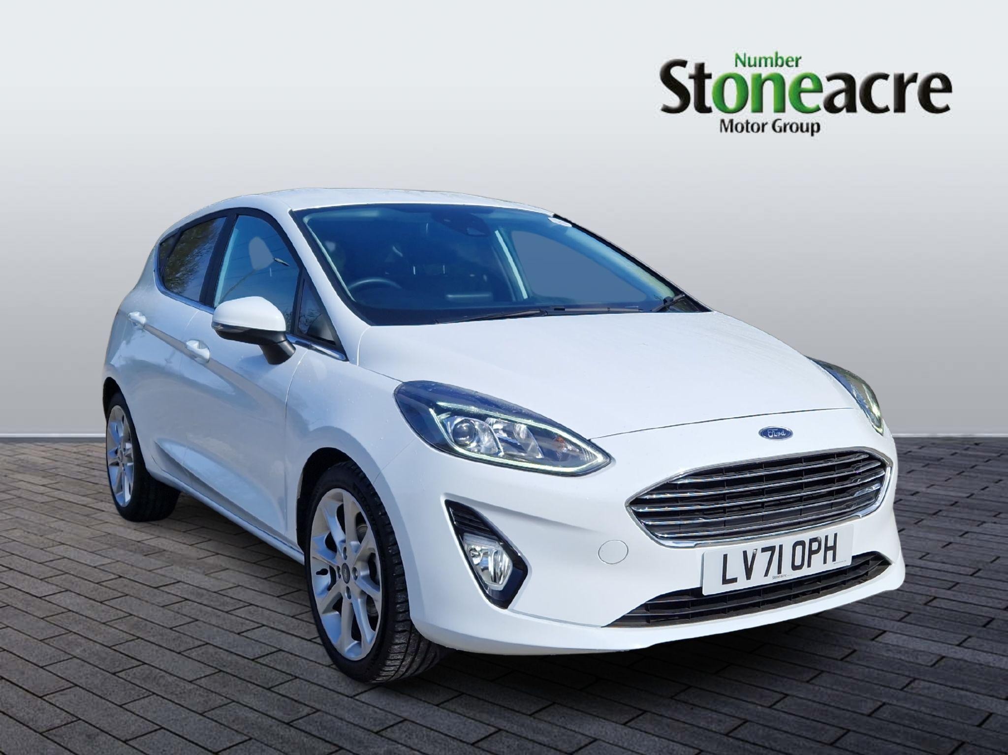 Main listing image - Ford Fiesta