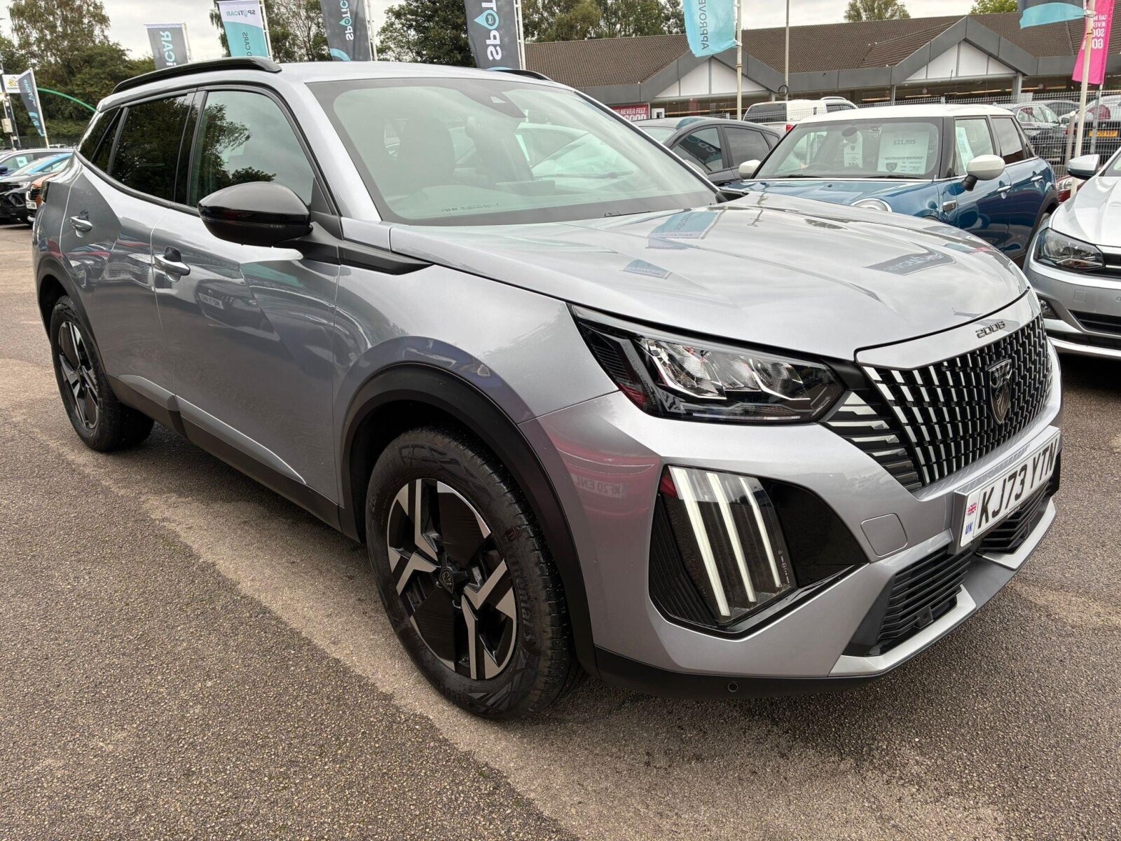Main listing image - Peugeot 2008