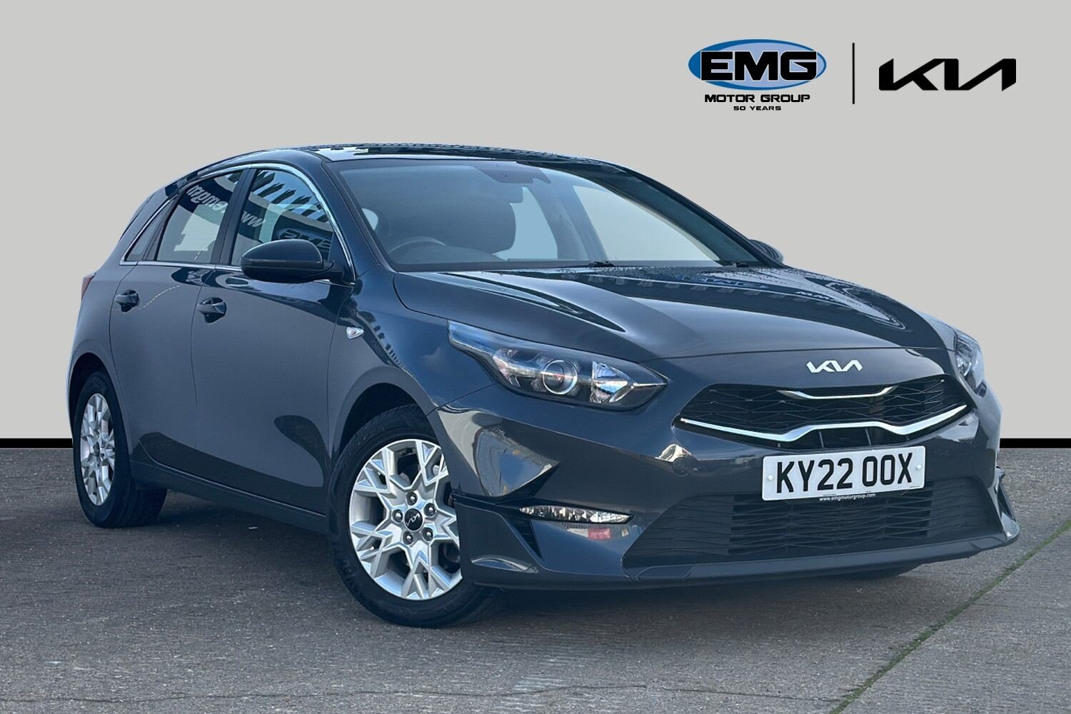 Main listing image - Kia Ceed