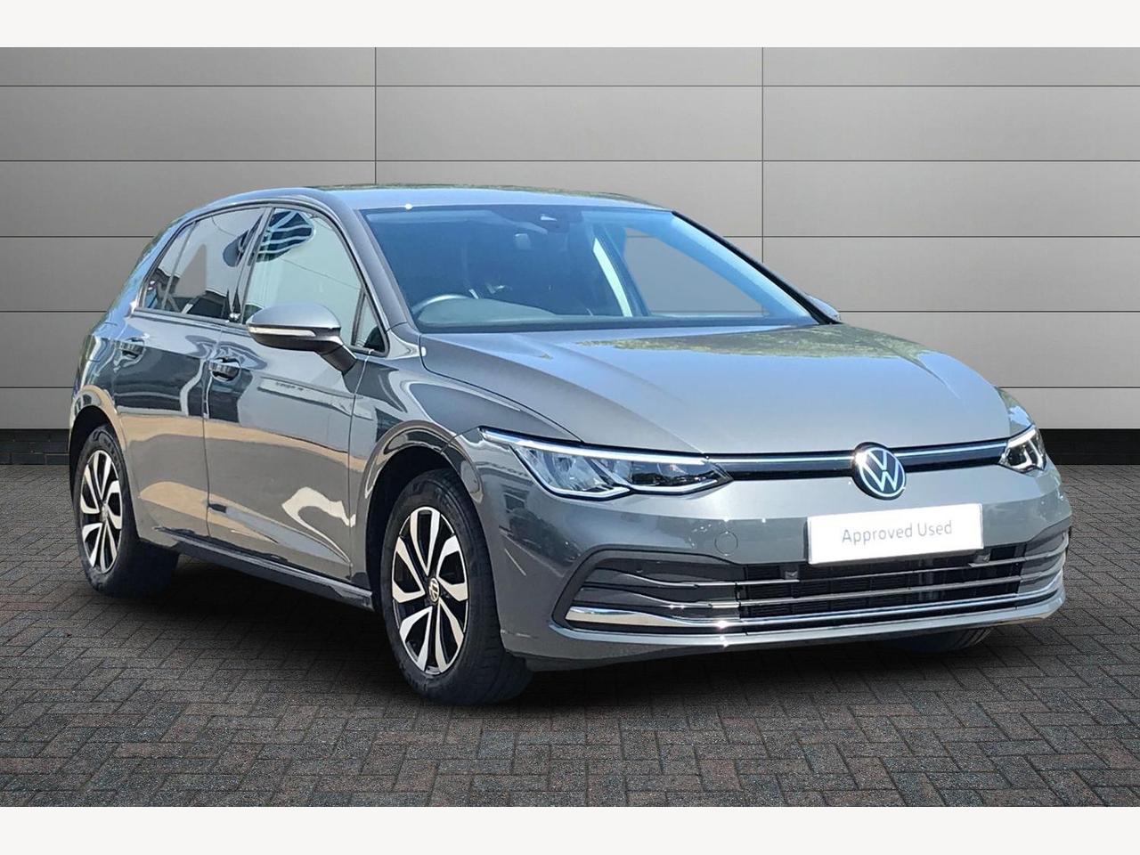 Main listing image - Volkswagen Golf