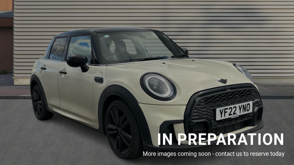 Main listing image - MINI Hatchback 5dr