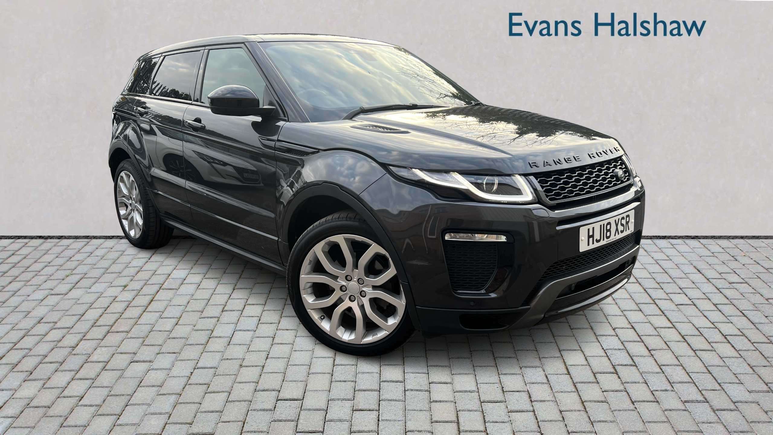 Main listing image - Land Rover Range Rover Evoque