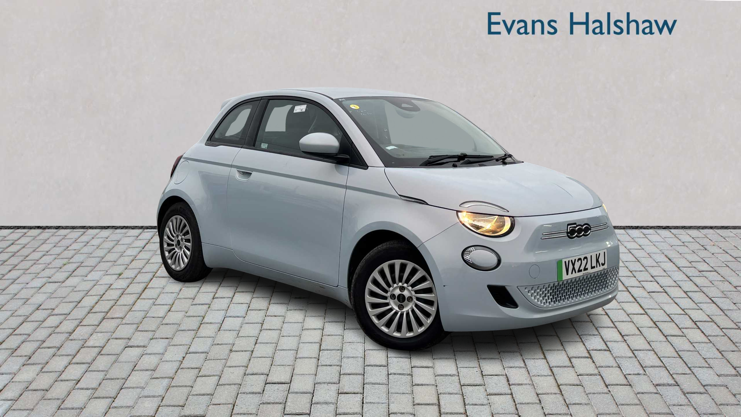 Main listing image - Fiat 500 Electric