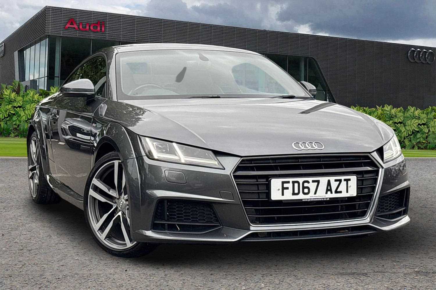 Main listing image - Audi TT