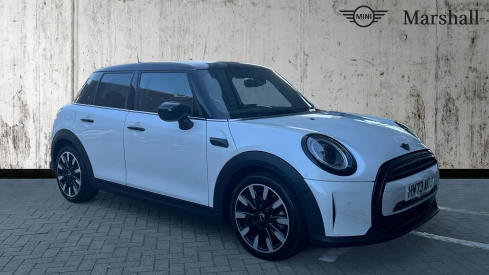 Main listing image - MINI Hatchback 5dr