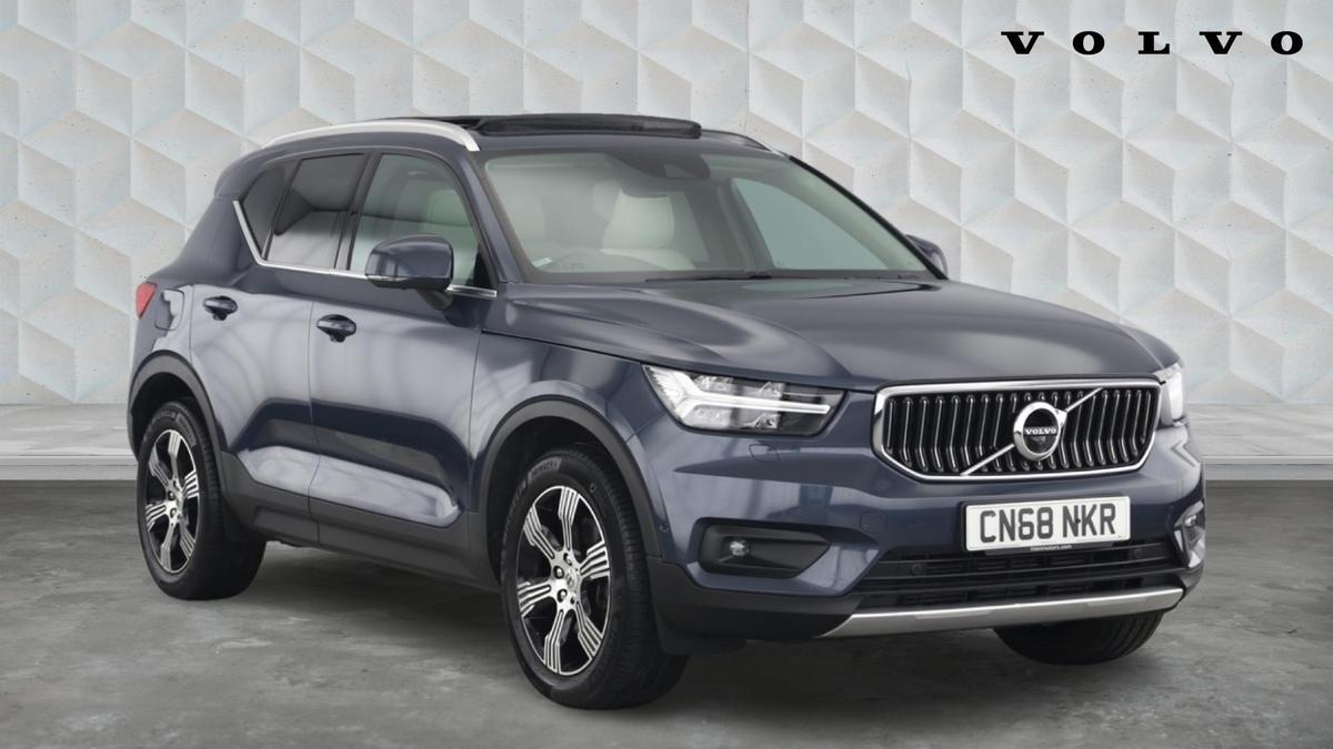 Main listing image - Volvo XC40