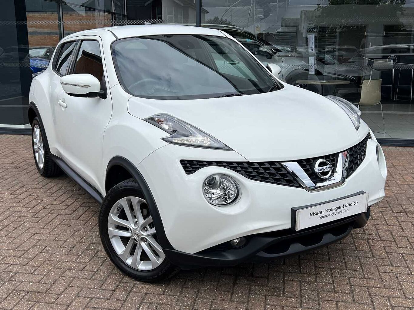 Main listing image - Nissan Juke