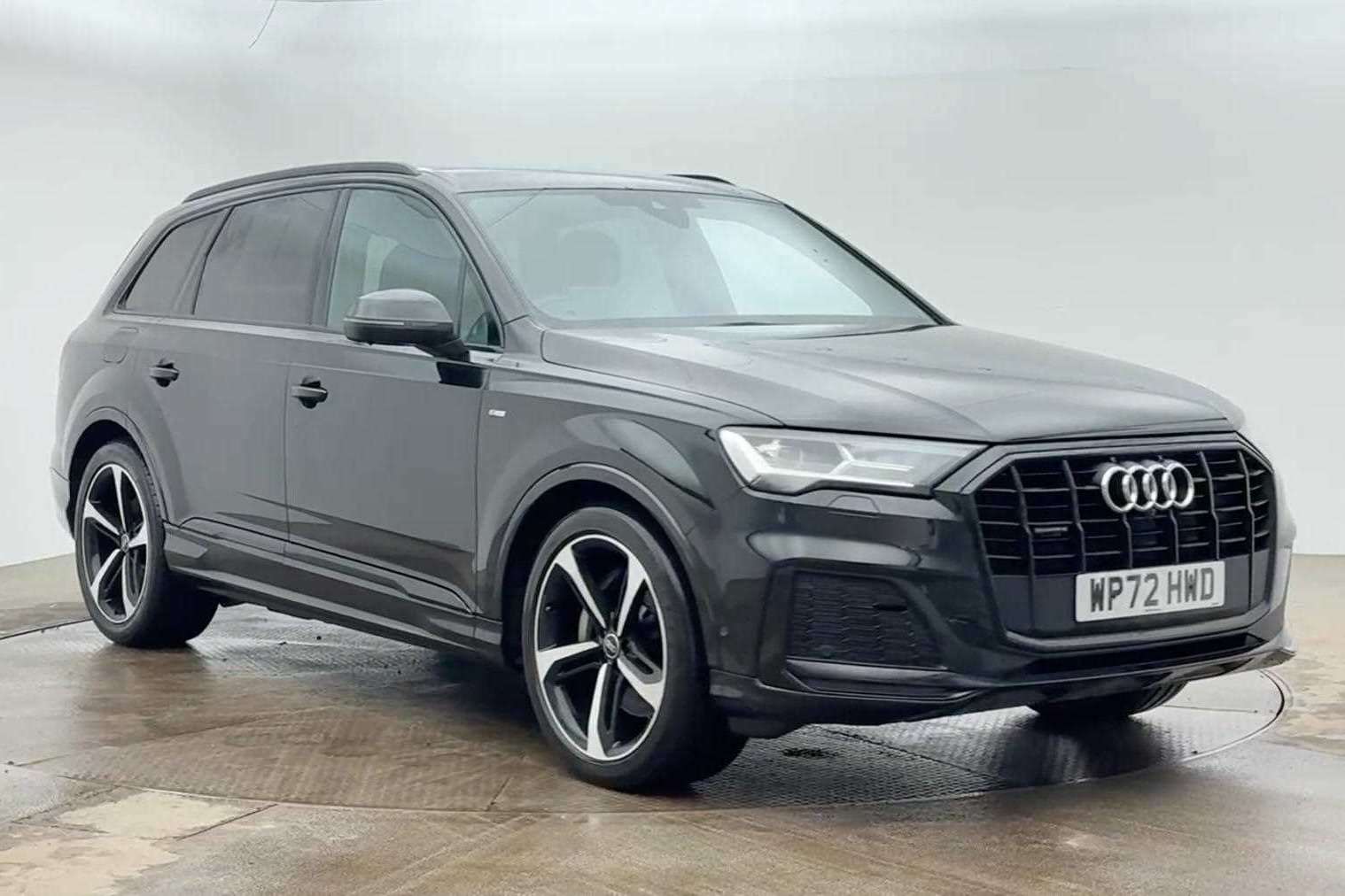 Main listing image - Audi Q7
