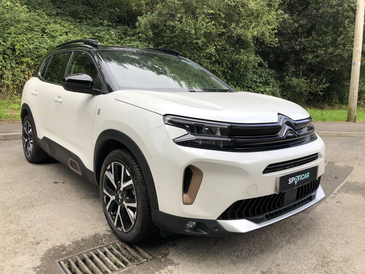 Main listing image - Citroen C5 Aircross