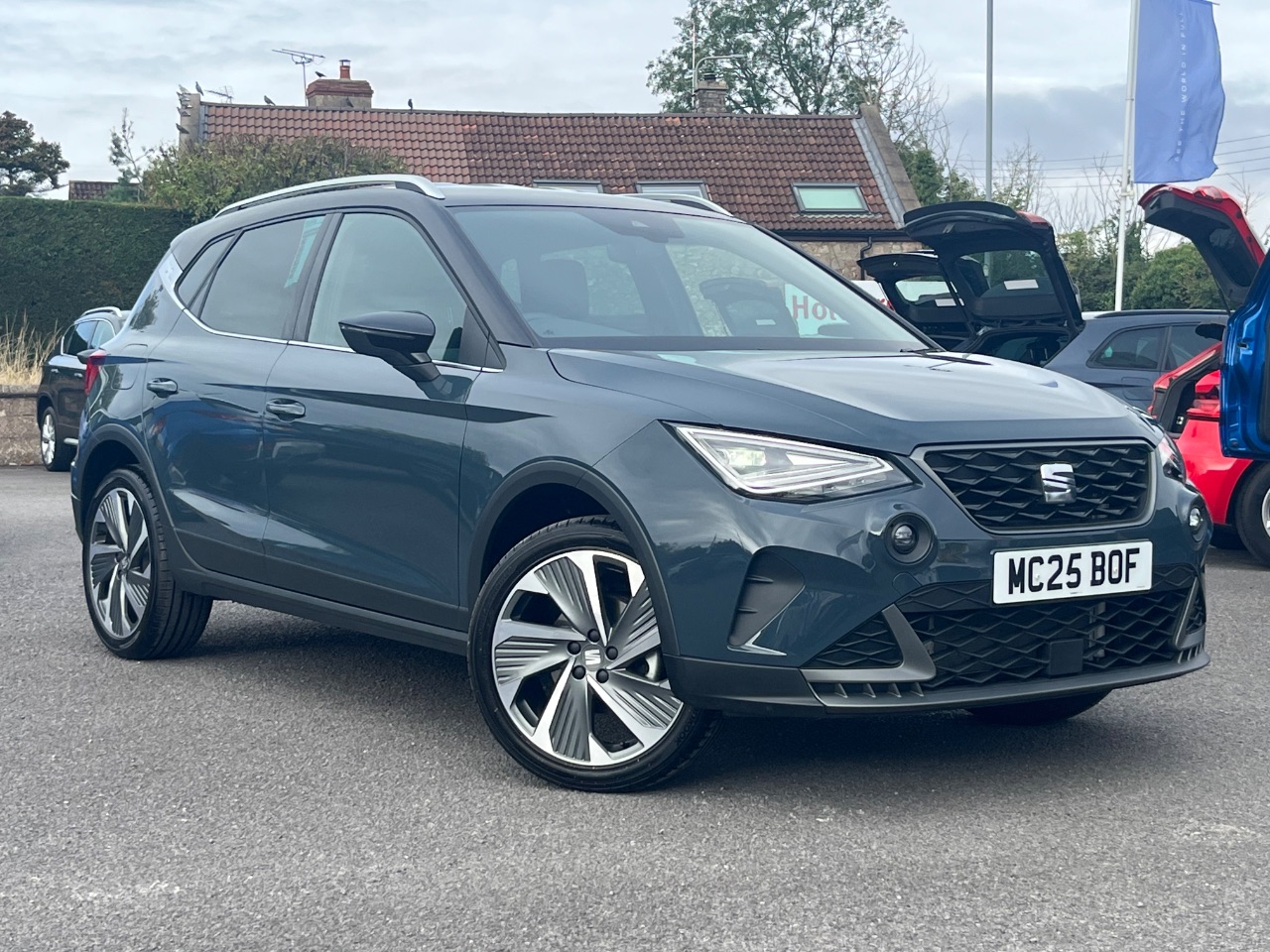 Main listing image - SEAT Arona