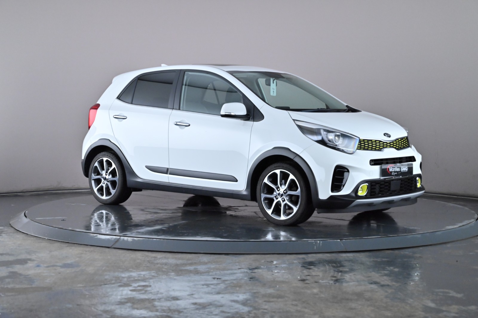 Main listing image - Kia Picanto