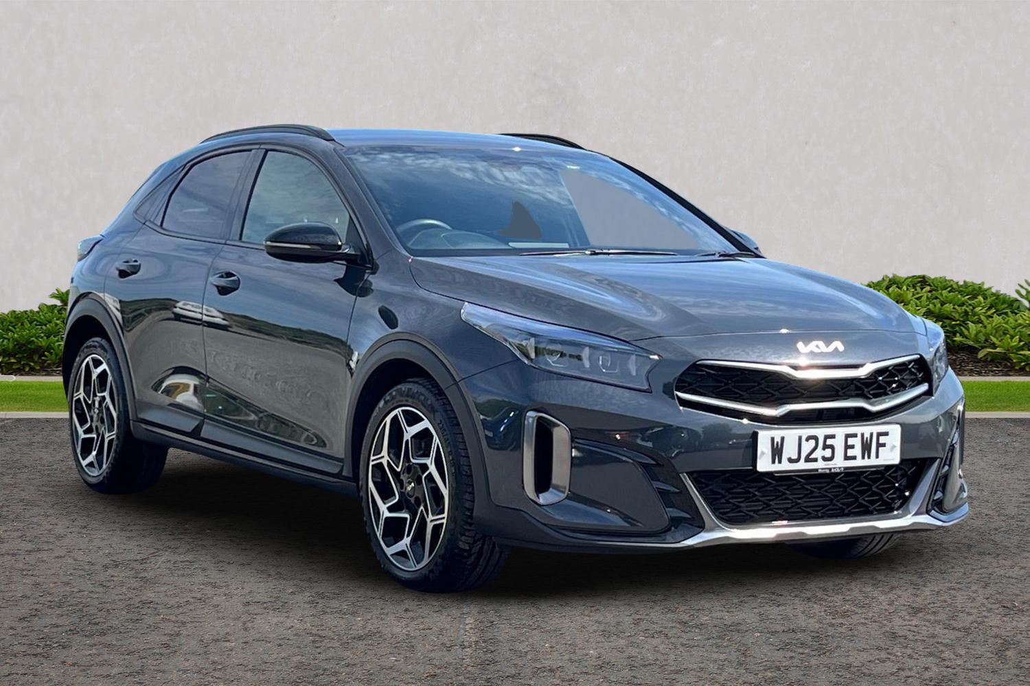Main listing image - Kia XCeed