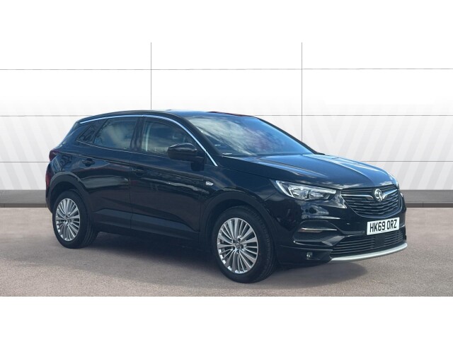 Main listing image - Vauxhall Grandland X