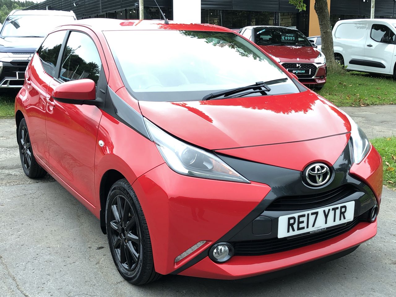 Main listing image - Toyota Aygo