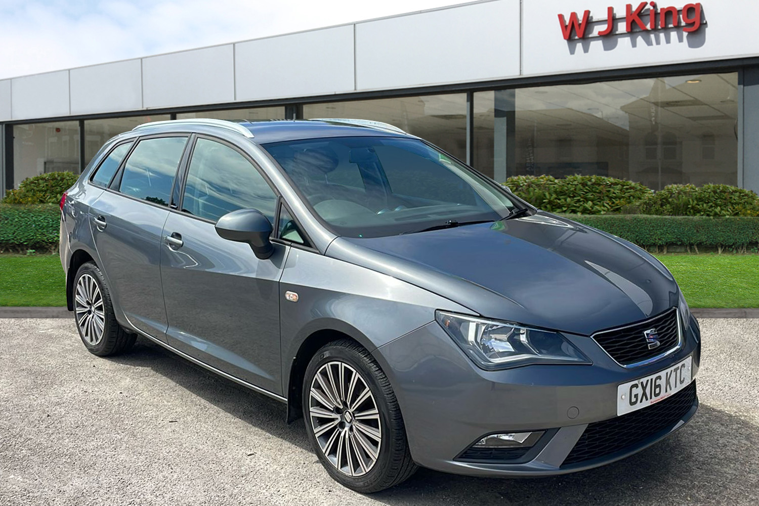 Main listing image - SEAT Ibiza