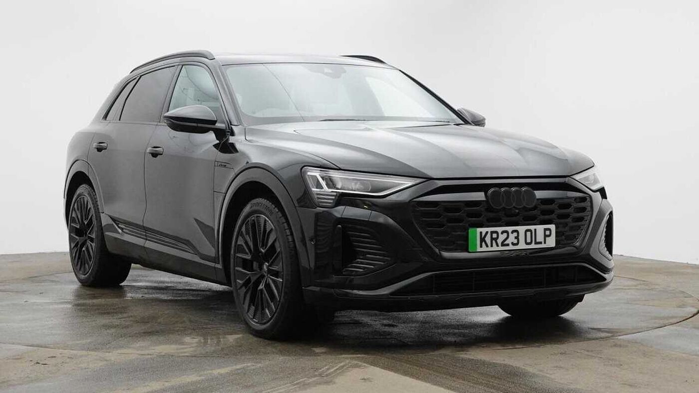 Main listing image - Audi Q8 e-tron