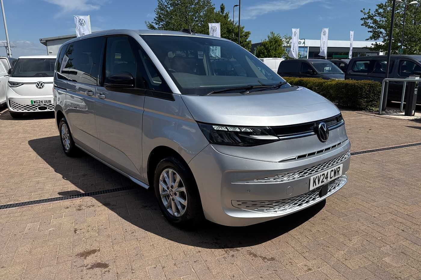 Main listing image - Volkswagen Multivan