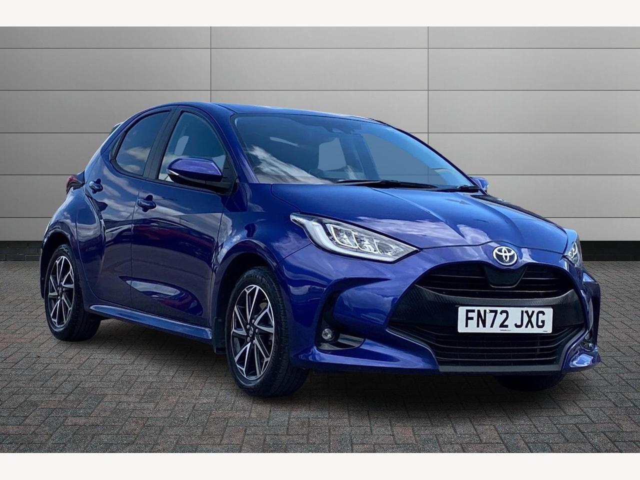 Main listing image - Toyota Yaris