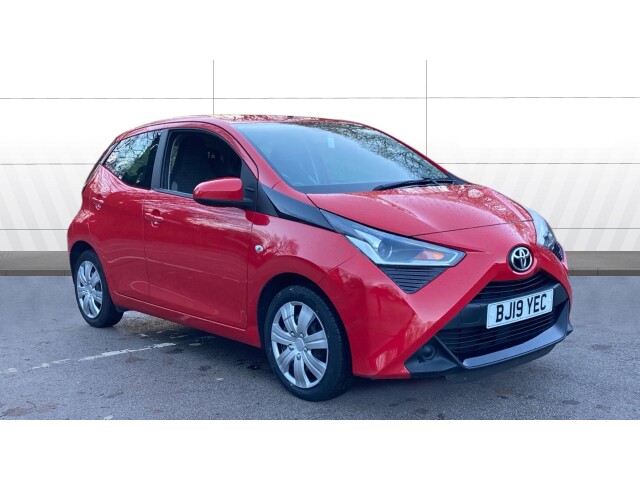 Main listing image - Toyota Aygo