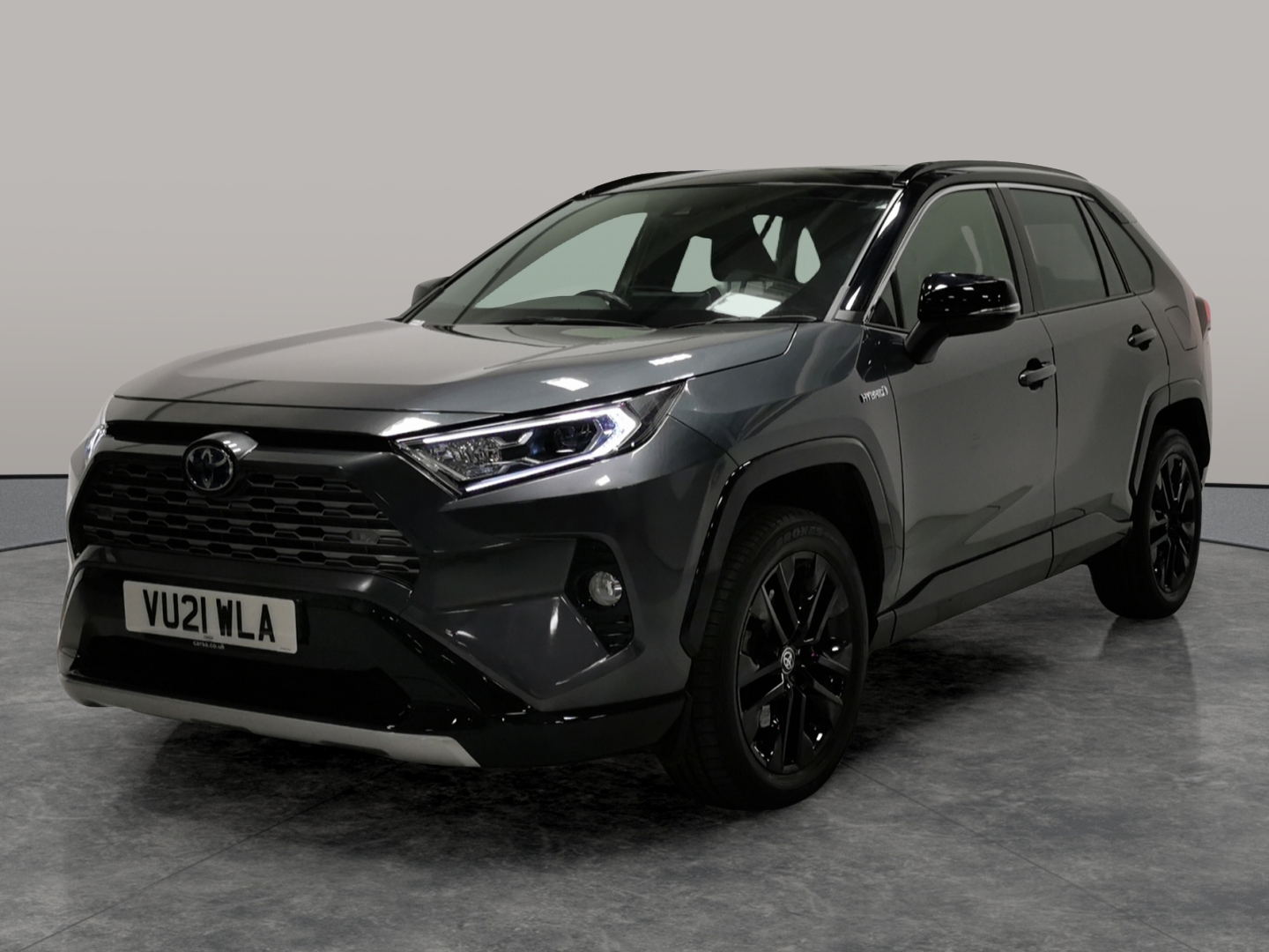 Main listing image - Toyota RAV4