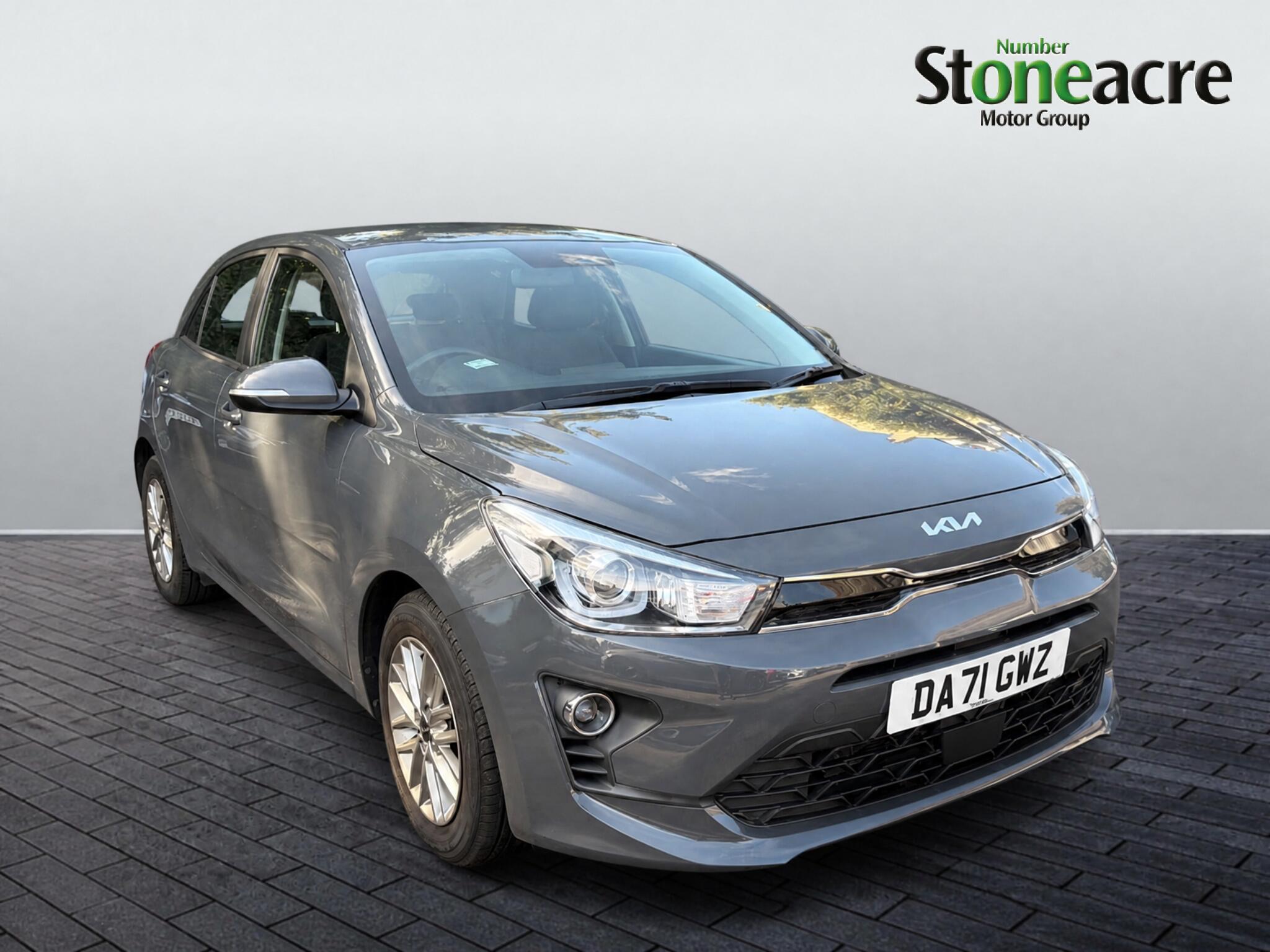 Main listing image - Kia Rio