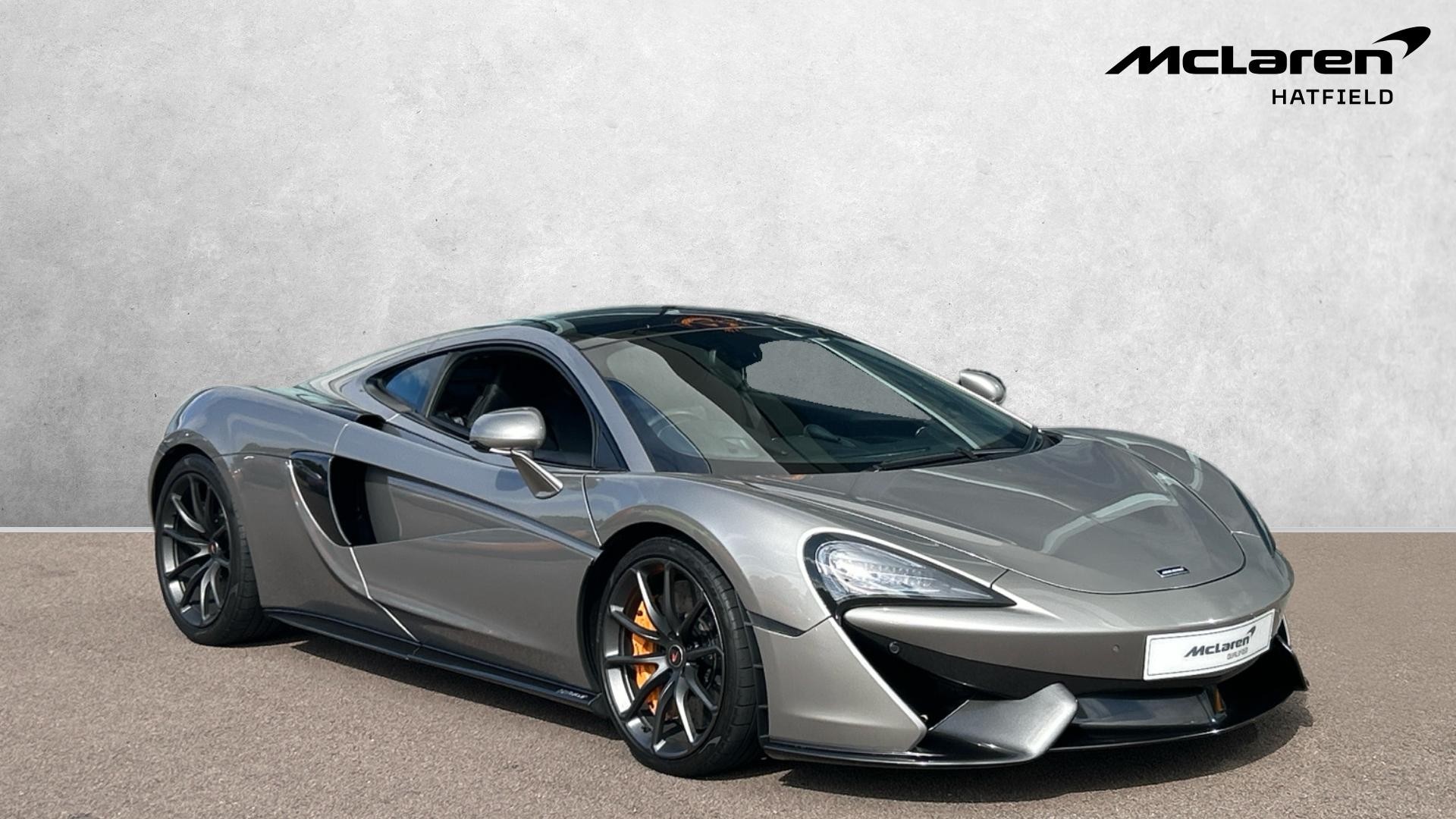 Main listing image - McLaren 570GT