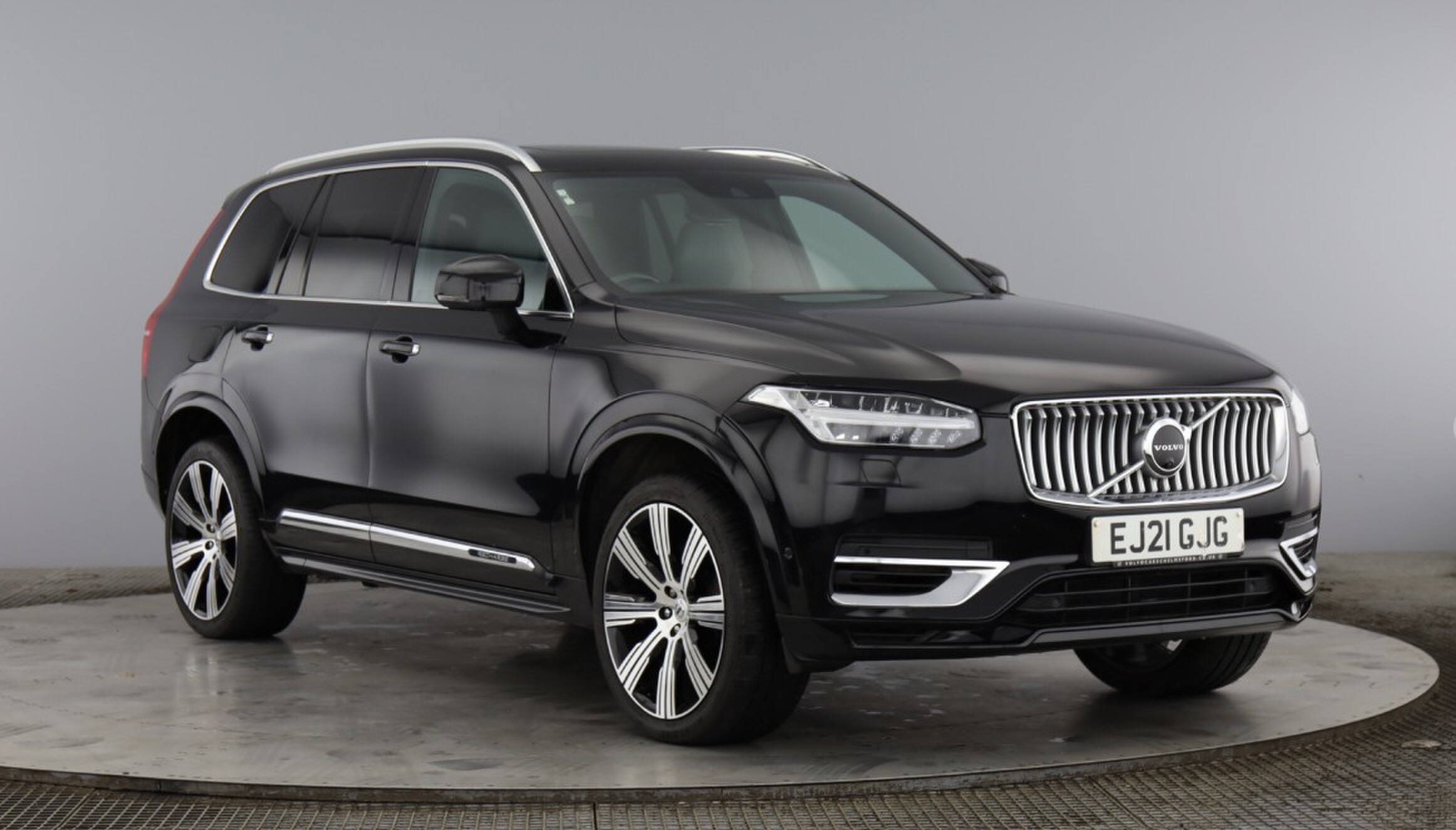 Main listing image - Volvo XC90