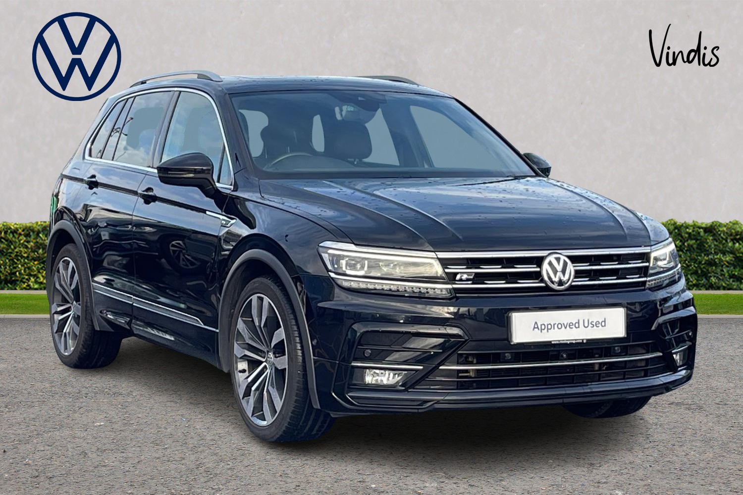 Main listing image - Volkswagen Tiguan