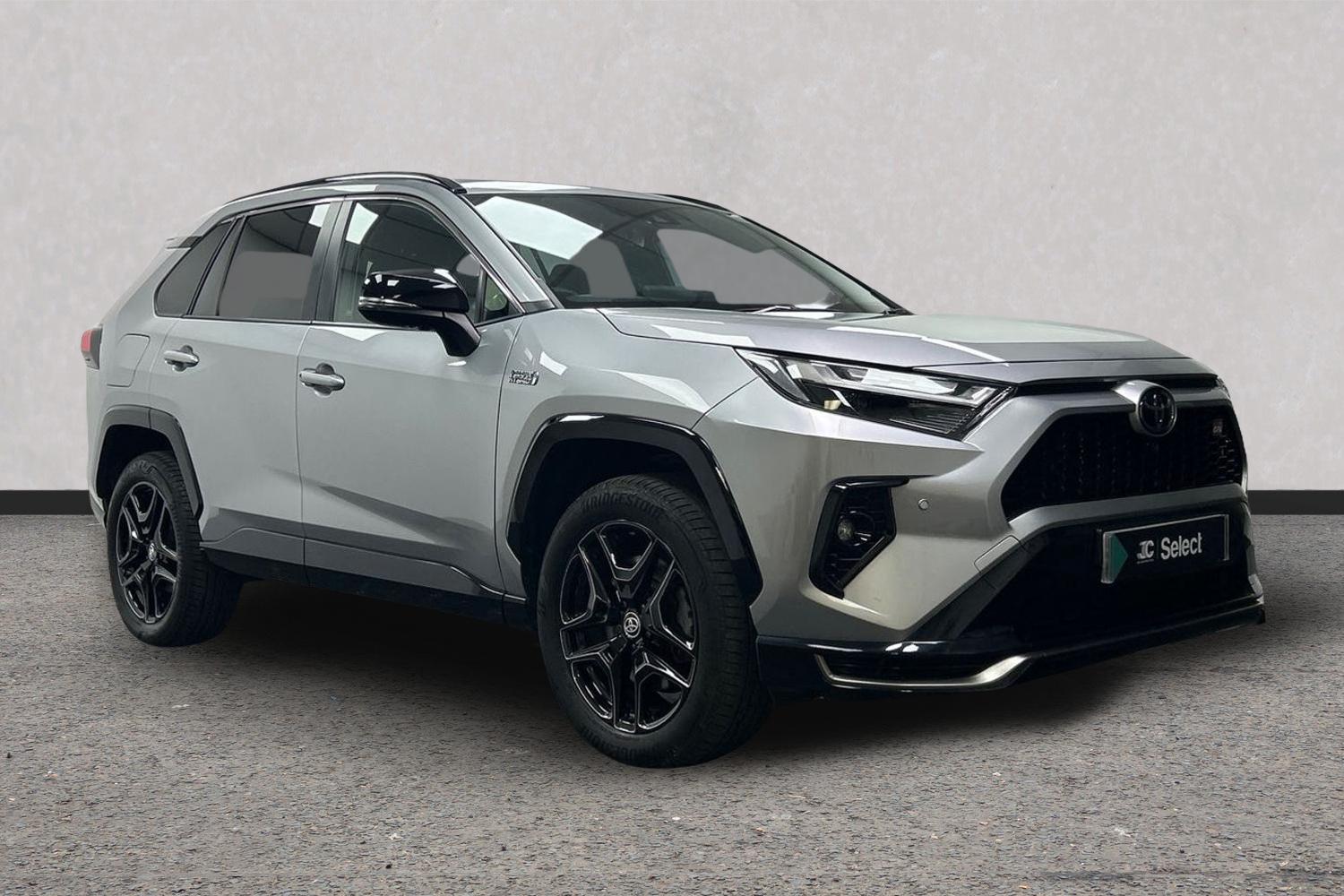 Main listing image - Toyota RAV4