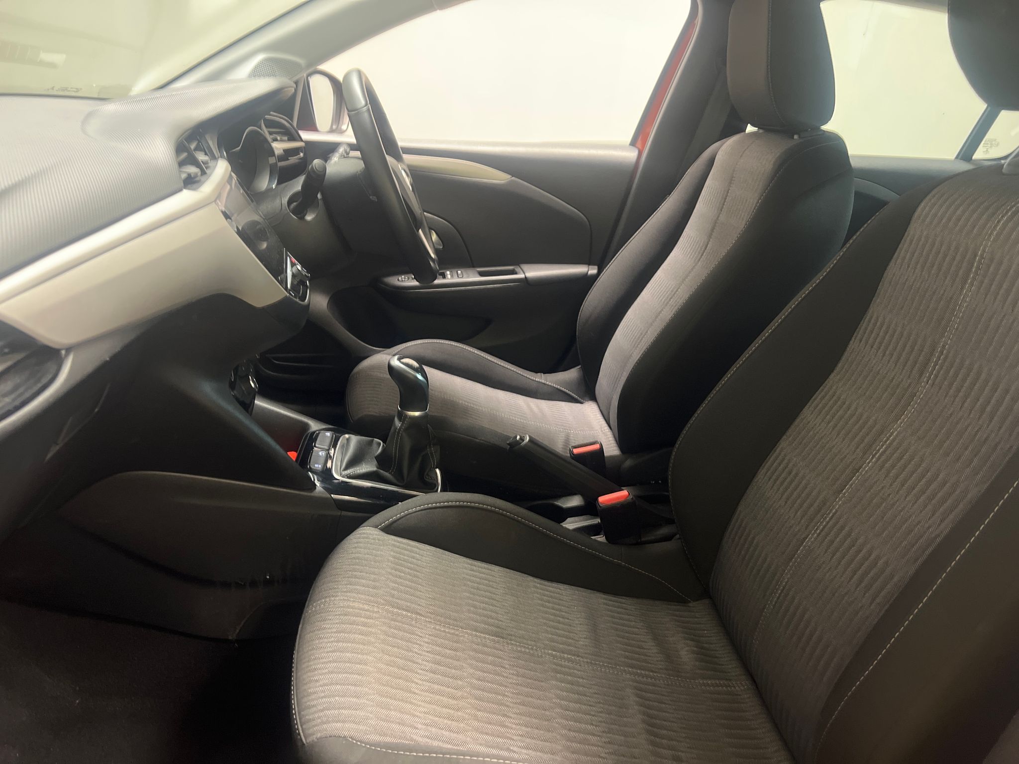 Main listing image - Vauxhall Corsa