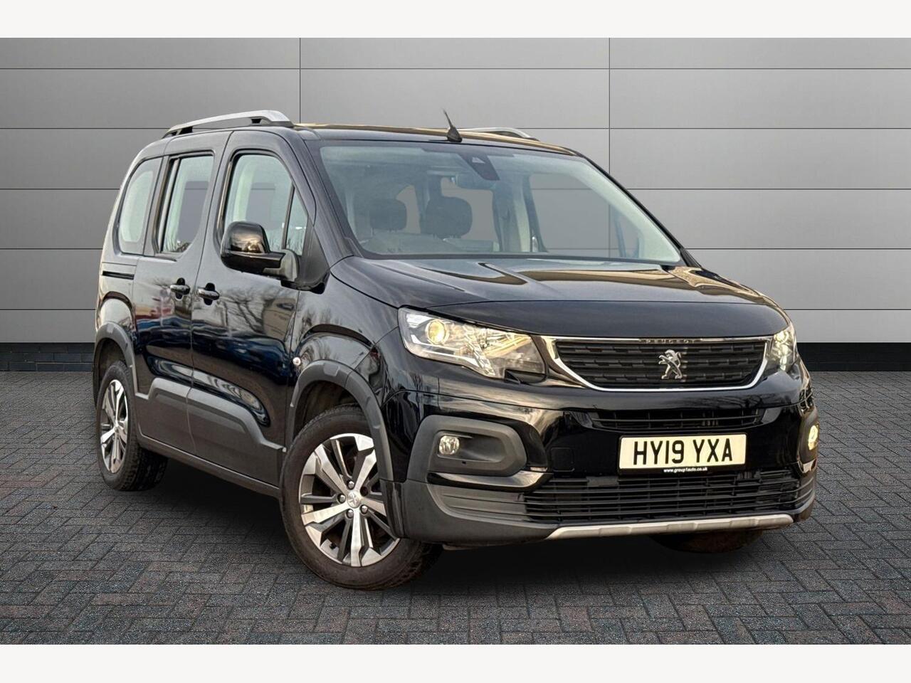 Main listing image - Peugeot Rifter