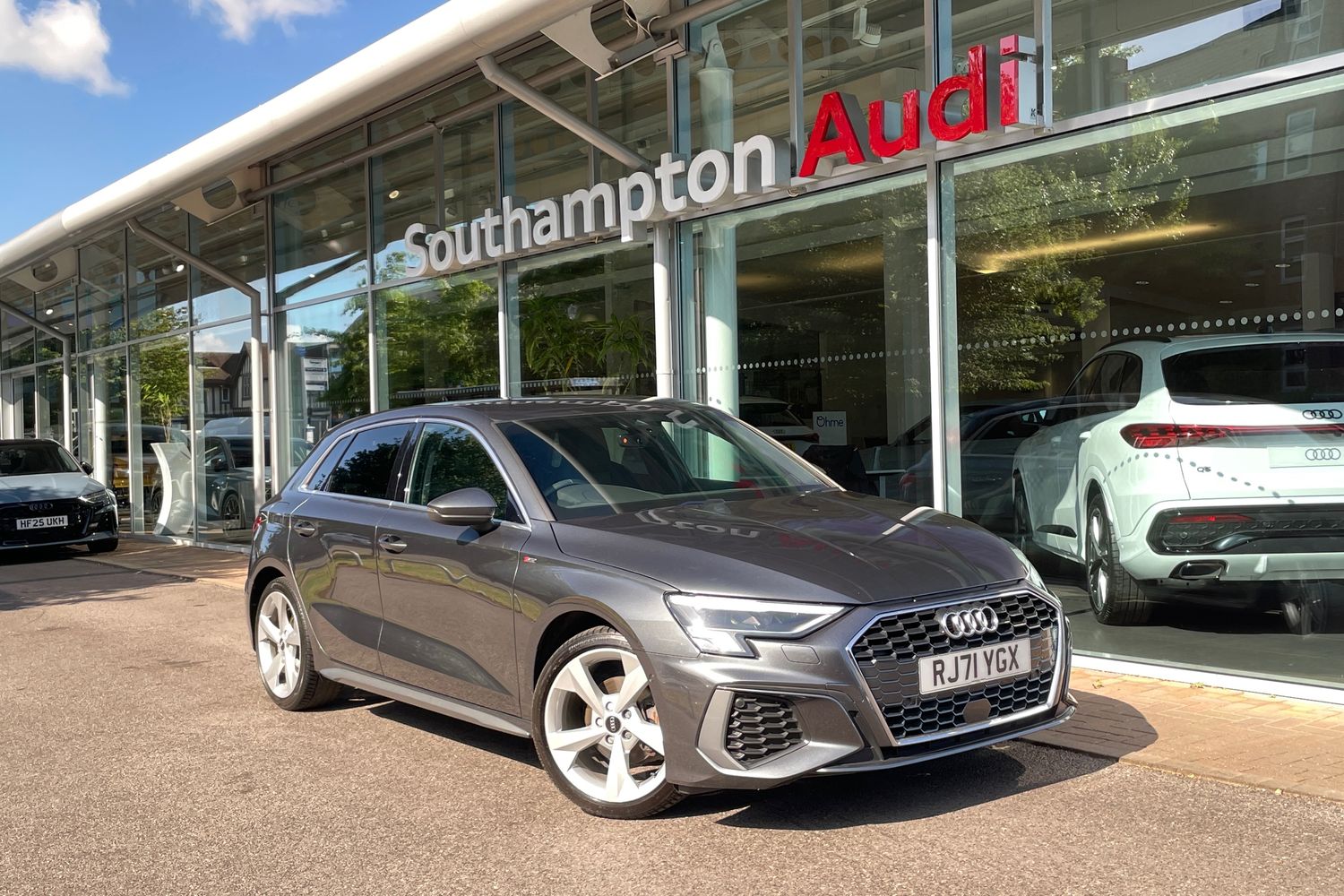 Main listing image - Audi A3