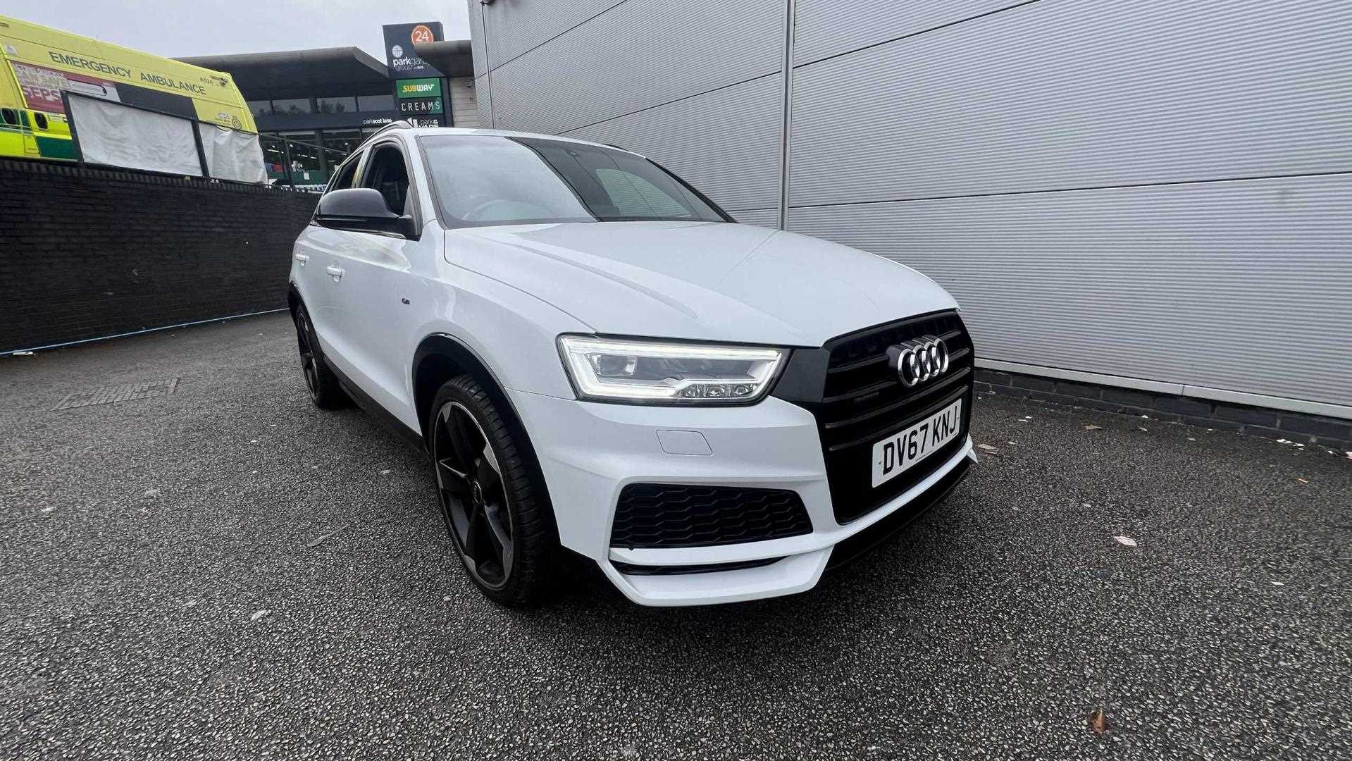 Main listing image - Audi Q3