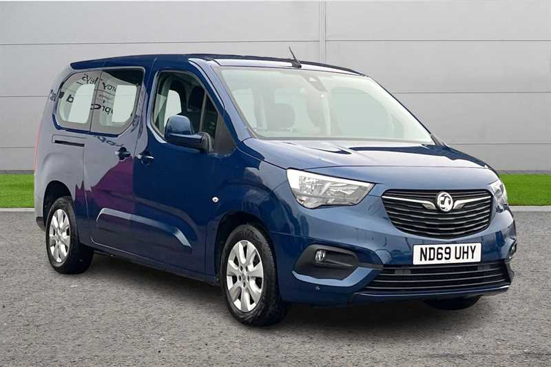 Main listing image - Vauxhall Combo Life