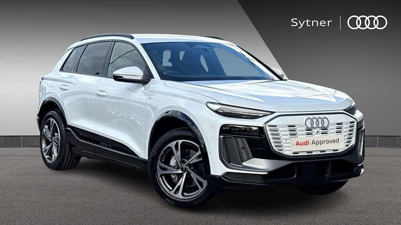 Main listing image - Audi Q6 e-tron