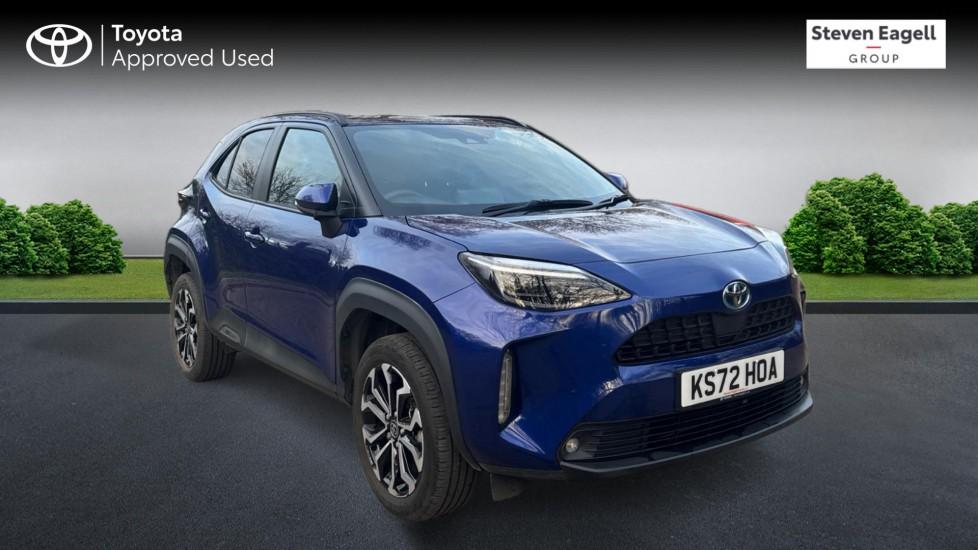 Main listing image - Toyota Yaris Cross