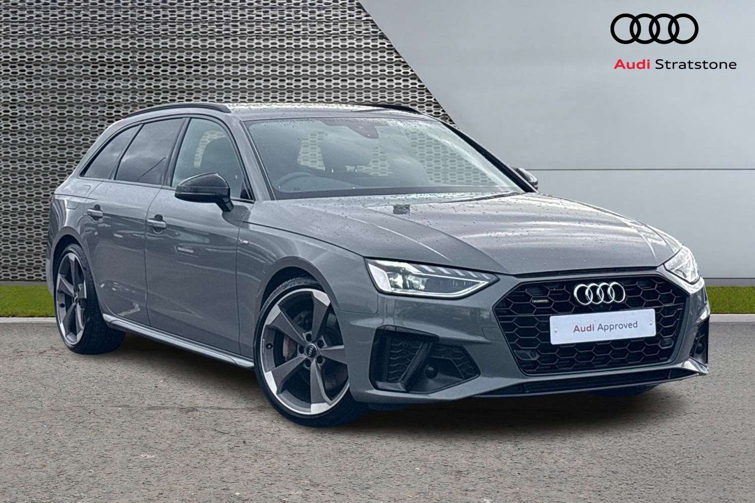 Main listing image - Audi A4 Avant