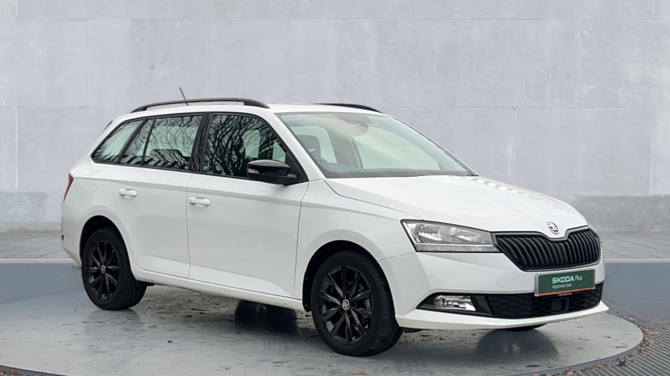 Main listing image - Skoda Fabia Estate