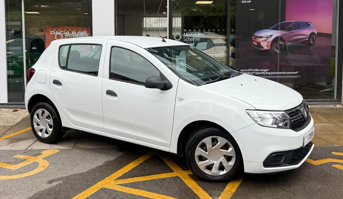Main listing image - Dacia Sandero