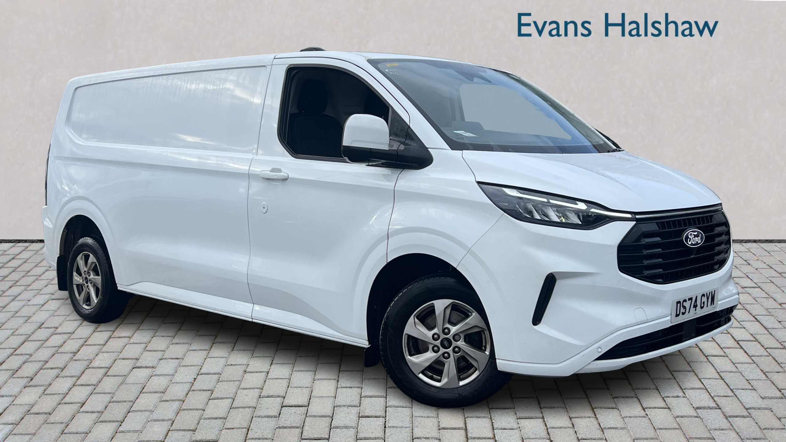 Main listing image - Ford Transit Custom