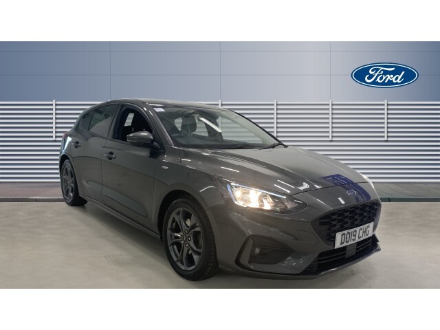 Main listing image - Ford Focus