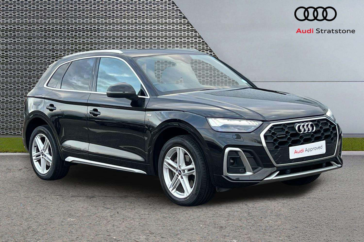 Main listing image - Audi Q5