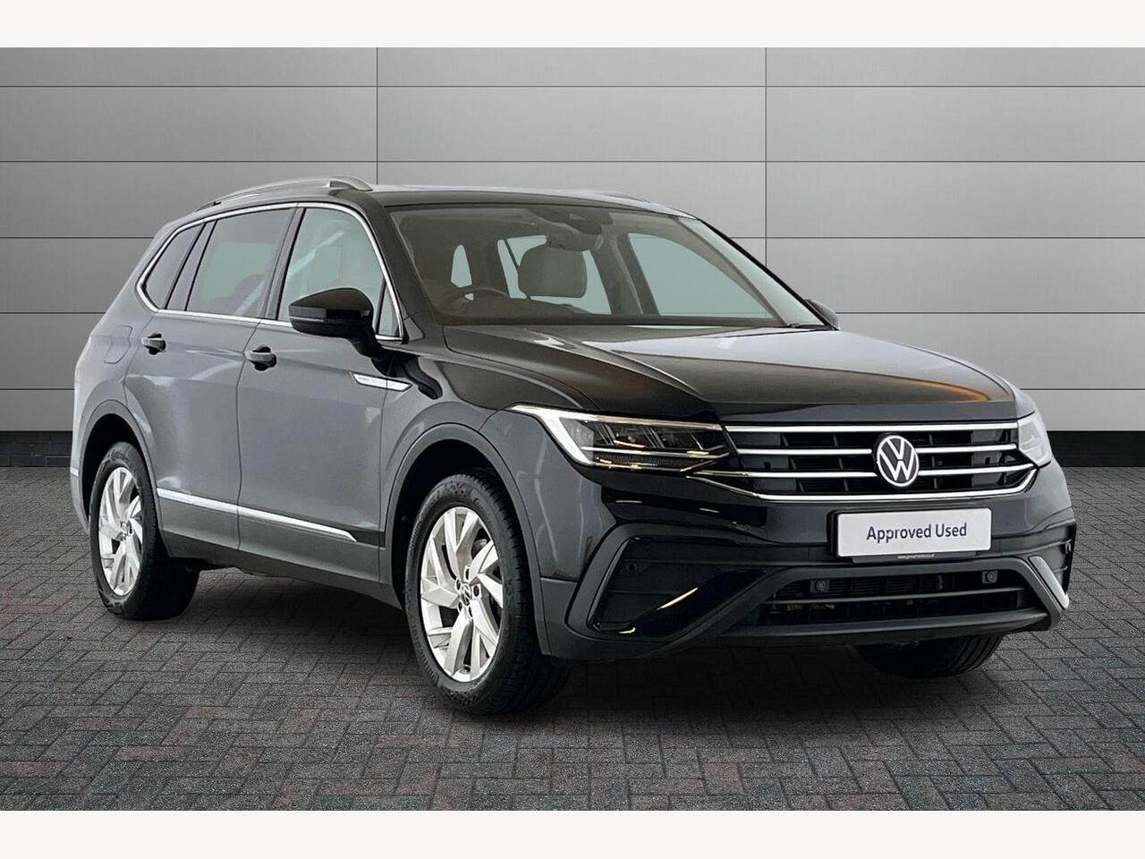 Main listing image - Volkswagen Tiguan Allspace